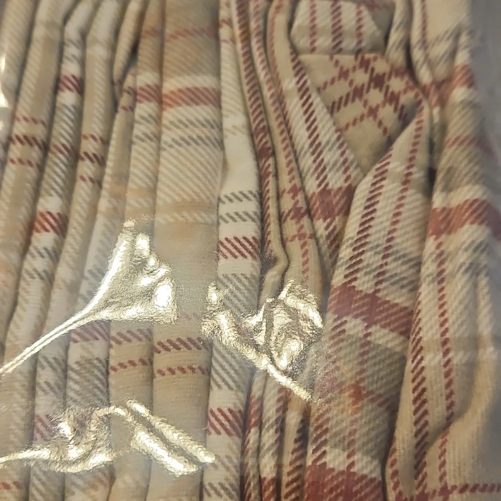 Cuddl Duds NWT Plaid Cream Cranberry Gray  Heavyweight Flannel Twin Sheet Set